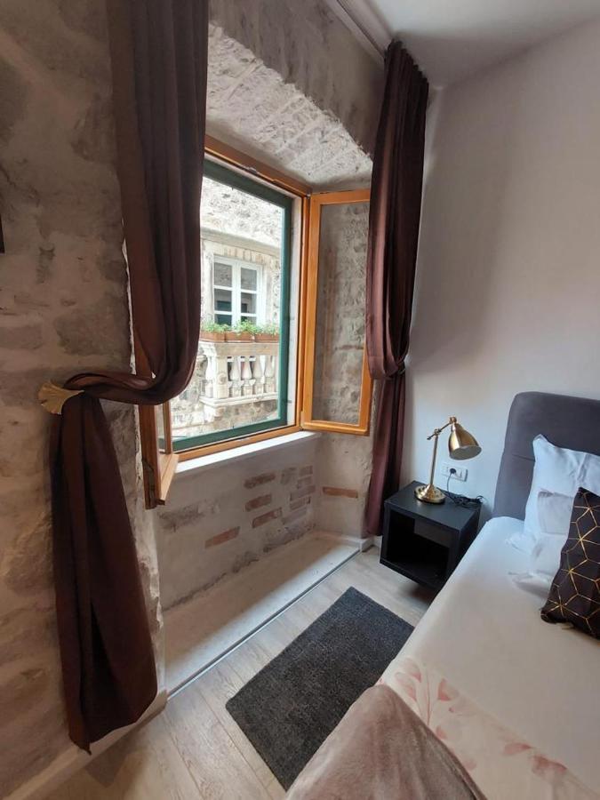 Central Palace Apartment שיבניק מראה חיצוני תמונה