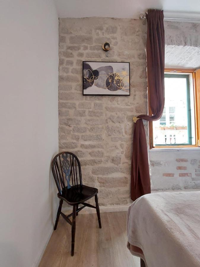 Central Palace Apartment שיבניק מראה חיצוני תמונה